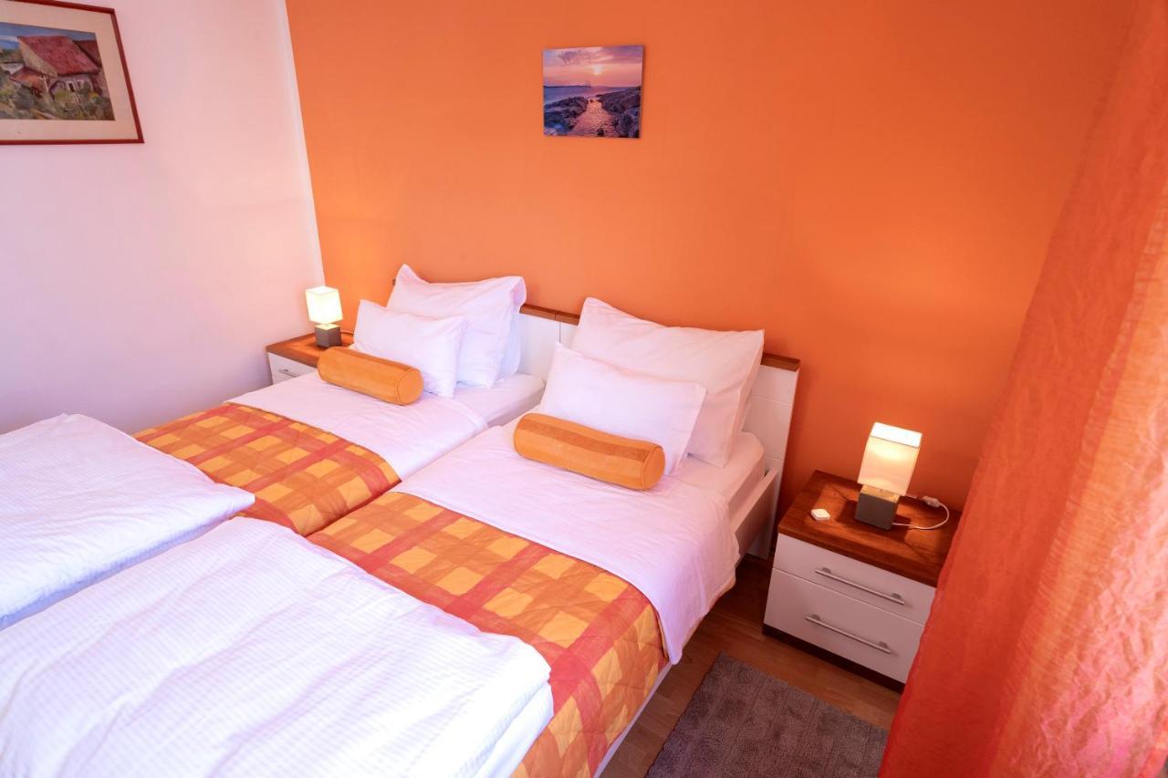 Apartments Bodlovic - Zf Hvar Хвар Экстерьер фото
